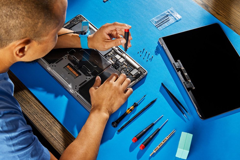 MacBook-reparatie op de werkbank