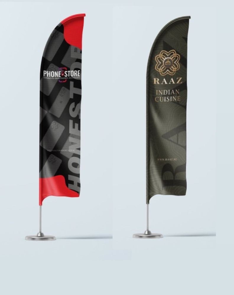 Beachflags op maat ontworpen voor Phonestore en RAAZ